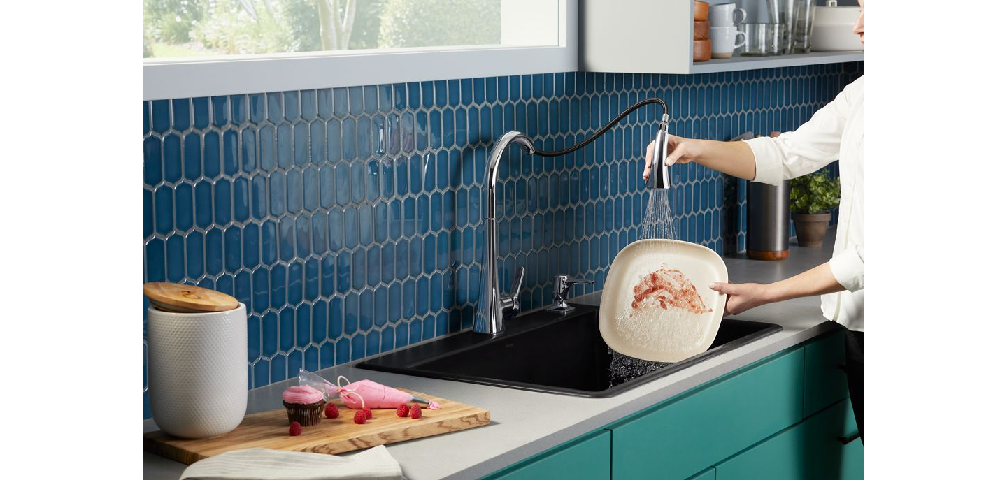 KOHLER Maxton Single-Handle Pull-Down Sprayer Kitchen Faucet